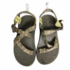 Chaco Z1 Green Geometric Strap Sandals‎
